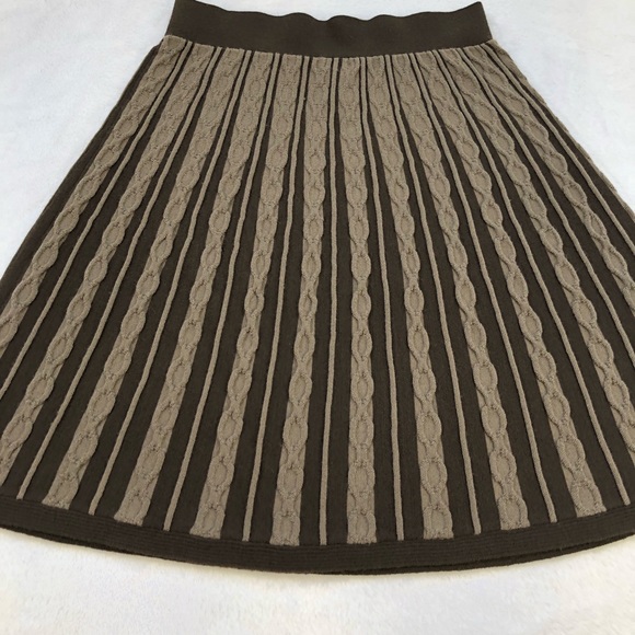 Mossimo, Midi Wool Skirt, Size Small - Picture 11 of 16